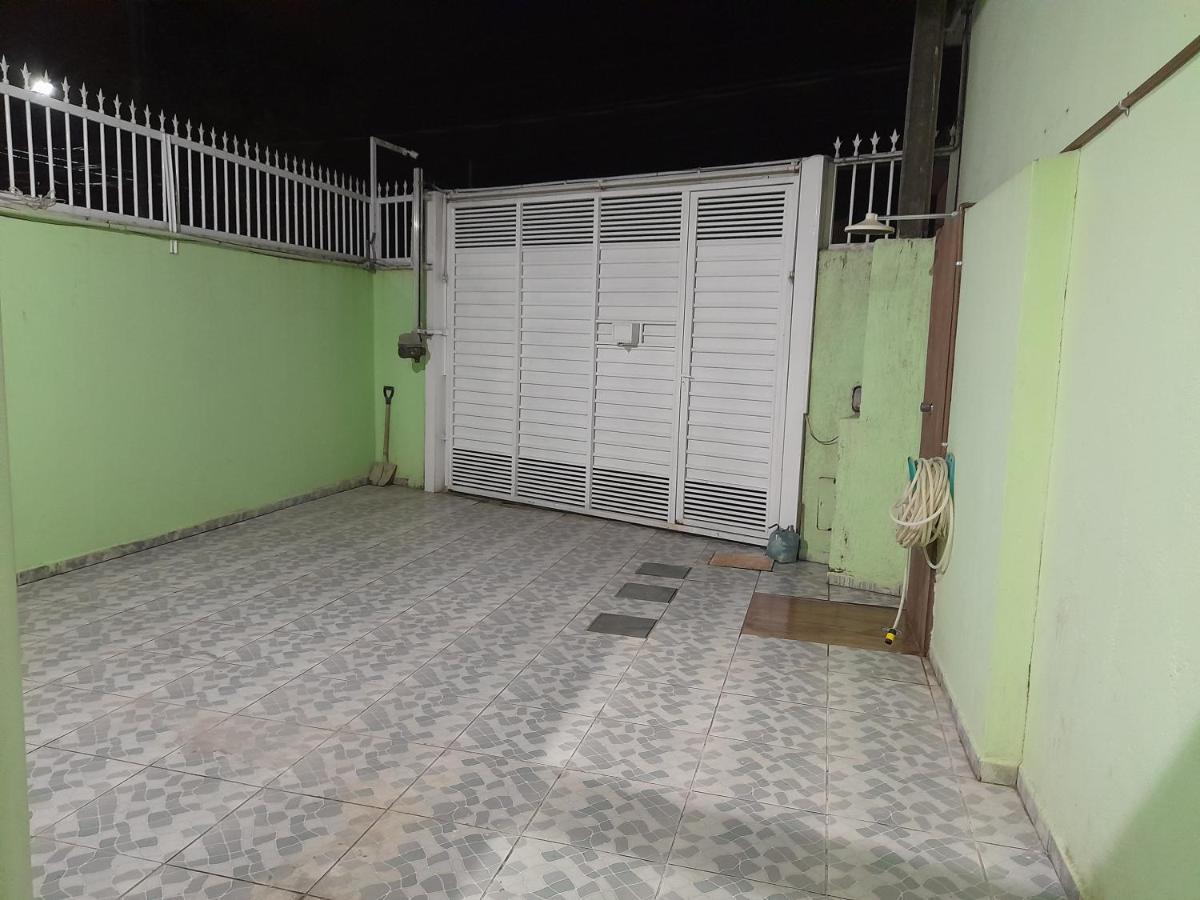 Casa Linda E Aconchegante Com Piscina -Aquecimento Solar O Ano Todo Perto Da Praia Praia Grande  Exterior photo